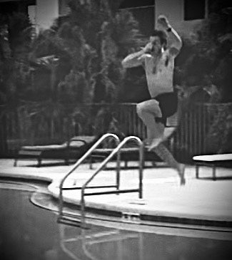 JUMP.